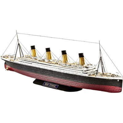 Revell 05210 R.M.S. Titanic Hajómodell építőkészlet 1:700