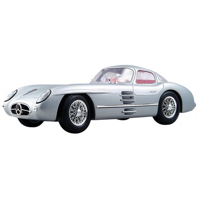 Maisto Mercedes 300SLR Uhlenhaut Coupe 1955, Silber 1:18 Autómodell