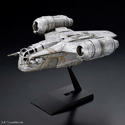 Revell 01213 Star Wars BANDAI Razor Crest Sci-Fi építőkészlet 1:220