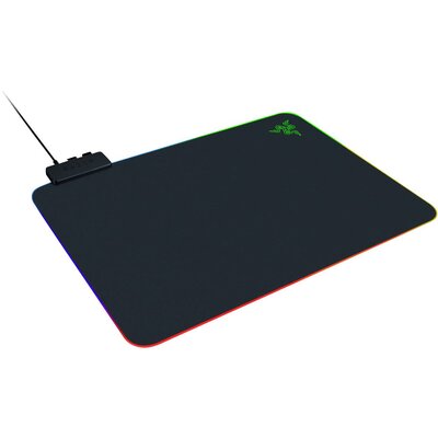 RAZER Firefly V2 Játékkonzol egérpad Világít Fekete, RGB